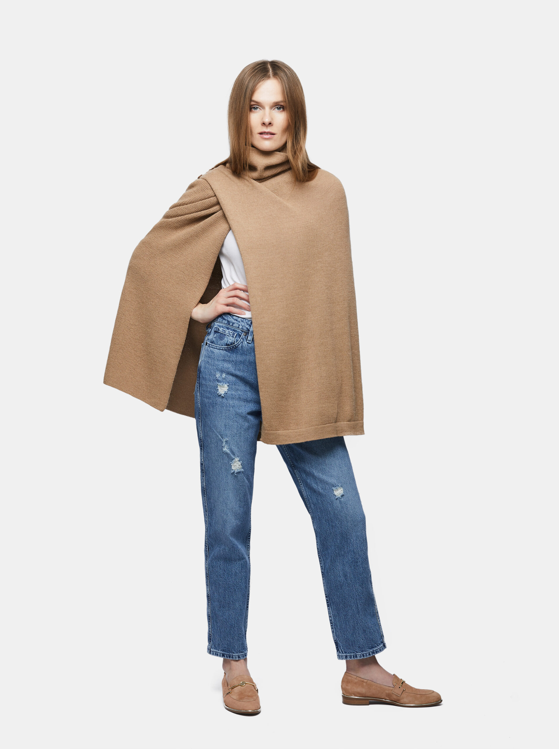 Asymmetric Poncho Alpaka